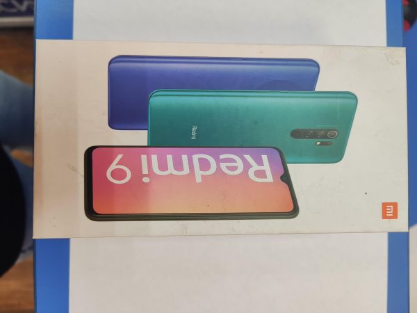 Купить Xiaomi Redmi 9 NFC 4/64GB (M2004J19AG) Duos в Иркутск за 3800 руб.