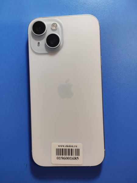 Купить Apple iPhone 15 128GB в Иркутск за 33600 руб.