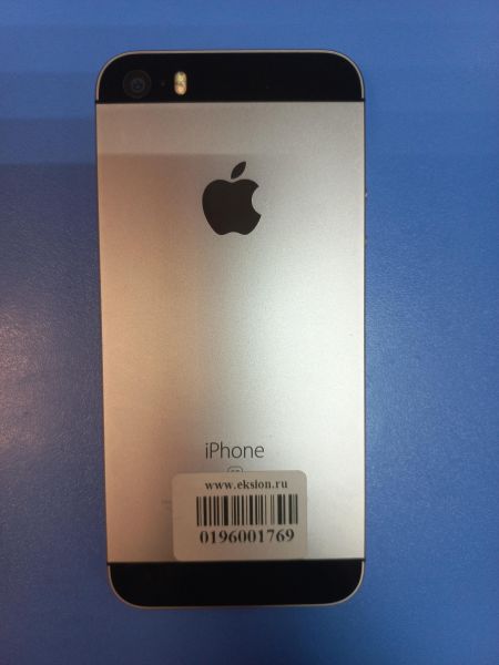 Купить Apple iPhone SE 1st gen. 2016 128GB в Иркутск за 4100 руб.