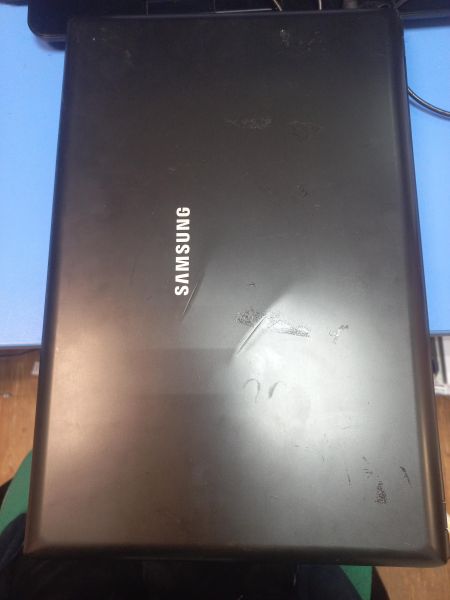 Купить Samsung NP-R519-JA01RU в Иркутск за 3600 руб.