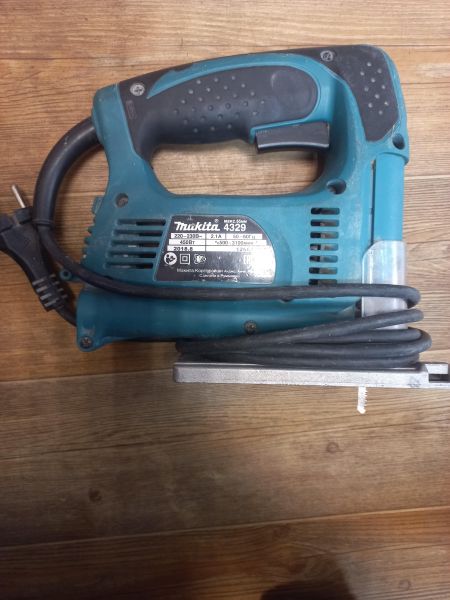 Купить Makita 4329 в Иркутск за 2000 руб.