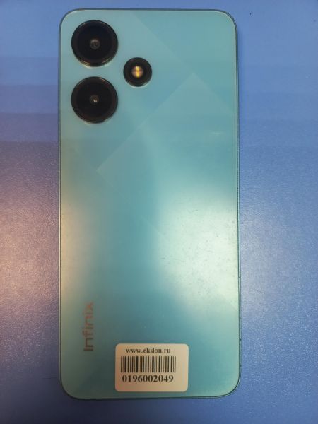 Купить Infinix Hot 30i 8/128GB (X669D) Duos в Иркутск за 5400 руб.