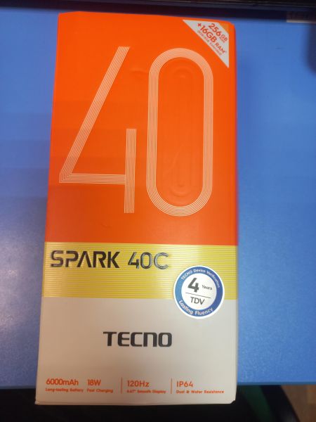 Купить TECNO Spark 40C 8/256GB (KM4k) Duos в Иркутск за 7700 руб.