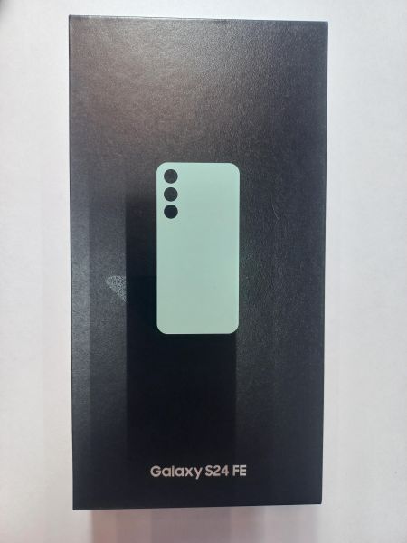 Купить Samsung Galaxy S24 FE 8/256GB (S721B) Duos в Иркутск за 31500 руб.