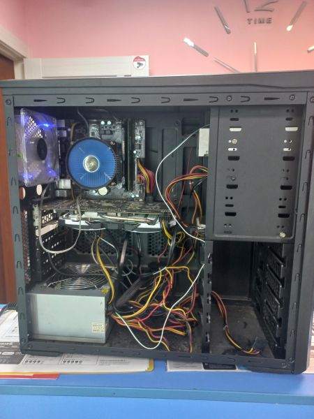 Купить Сборка i5-7400, RX 470 4GB, RAM 12GB, HDD 500GB+SSD 120GB в Иркутск за 13400 руб.