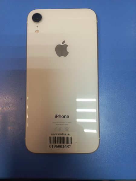 Купить Apple iPhone XR 64GB в Иркутск за 8600 руб.