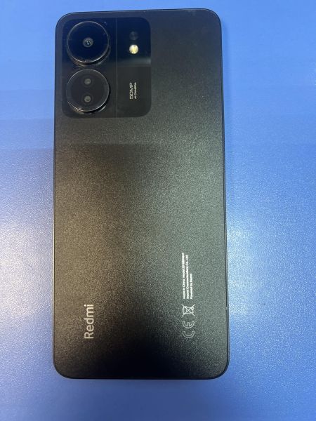 Купить Xiaomi Redmi 13C 4/128GB (23108RN04Y) Duos в Иркутск за 4900 руб.