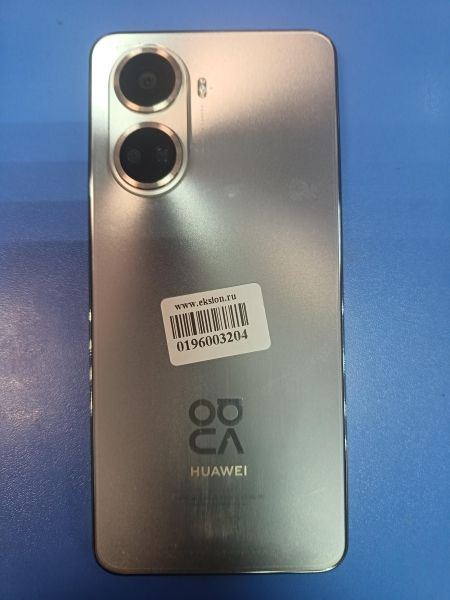 Купить Huawei Nova 10 SE 8/128GB (BNE-LX1) Duos в Иркутск за 7800 руб.