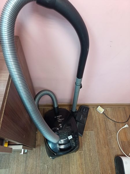 Купить Bosch BSG62185 в Иркутск за 1700 руб.