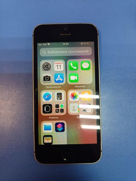 Купить Apple iPhone SE 1st gen. 2016 32GB в Иркутск за 1300 руб.