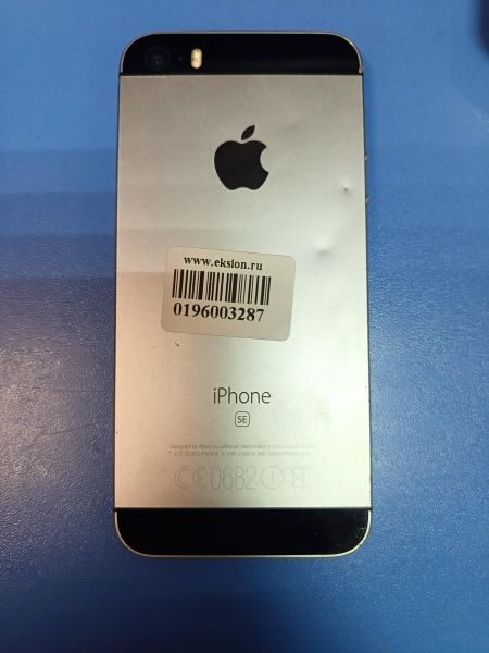 Купить Apple iPhone SE 1st gen. 2016 32GB в Иркутск за 1300 руб.