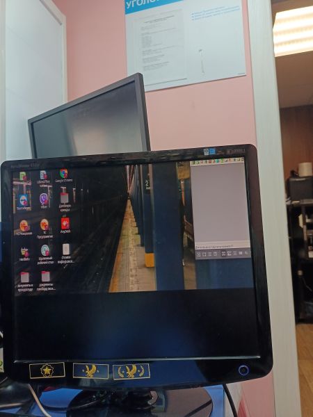 Купить Samsung 932BF в Иркутск за 900 руб.