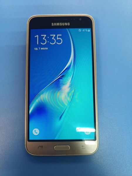 сотовый телефон Samsung Galaxy J3 2016 (J320F) Duos в Иркутск