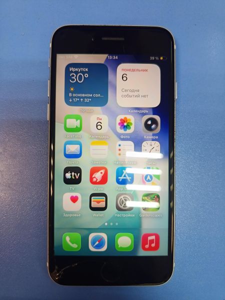 сотовый телефон Apple iPhone SE 2nd gen. 2020 64GB в Иркутск