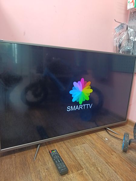 телевизор DEXP F43E8000Q в Иркутск