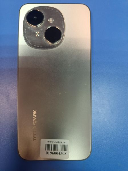 сотовый телефон TECNO Spark Go 1 4/64GB (KL4) Duos в Иркутск
