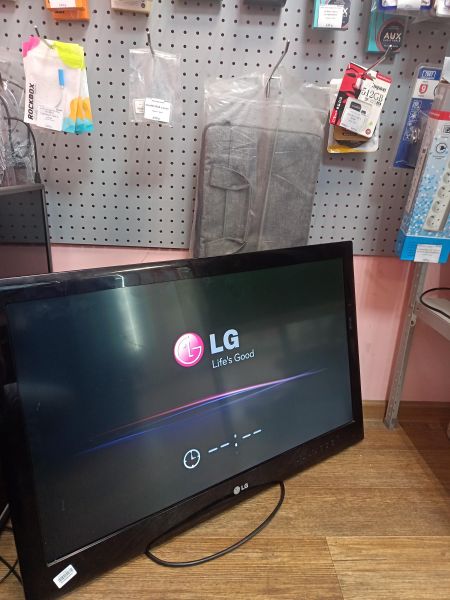 телевизор LG 32LE3300 в Иркутск