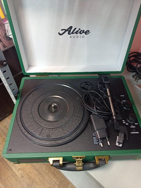 виниловый проигрыватель Alive Audio Glam Pine (GLM-01-PN) в Иркутск
