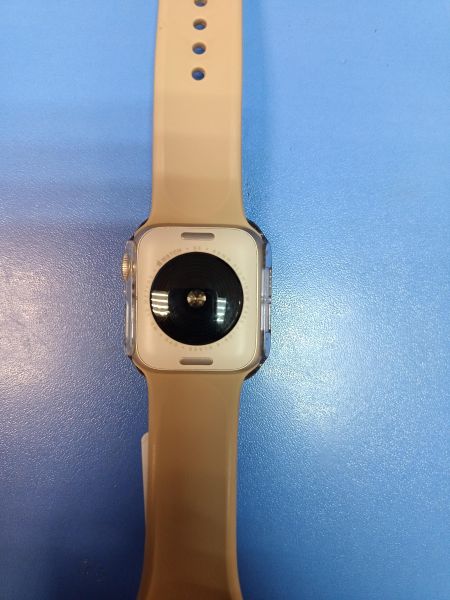 умные часы и браслеты Apple Watch SE 2 40mm (A2722) с СЗУ в Усолье-Сибирское