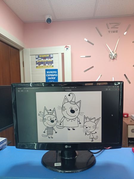 монитор LG Flatron W2243S в Иркутск