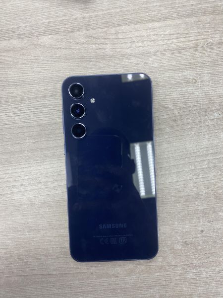 Купить Samsung Galaxy A55 8/256GB (A556E) Duos в Иркутск за 20500 руб.
