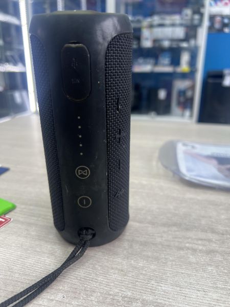 Купить JBL Flip 3 в Иркутск за 2200 руб.