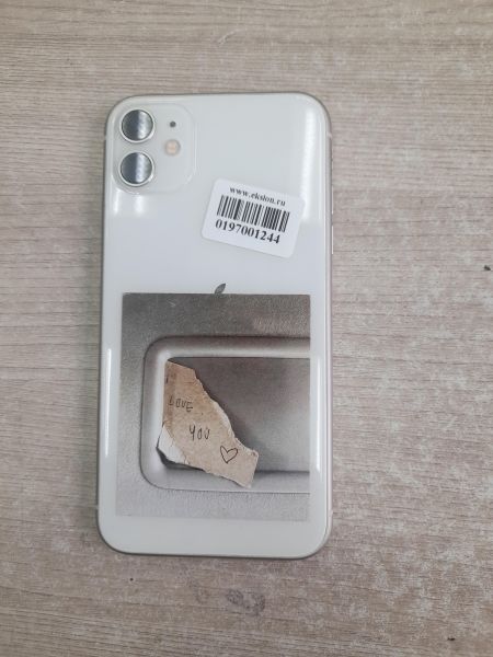 Купить Apple iPhone 11 64GB в Иркутск за 11500 руб.