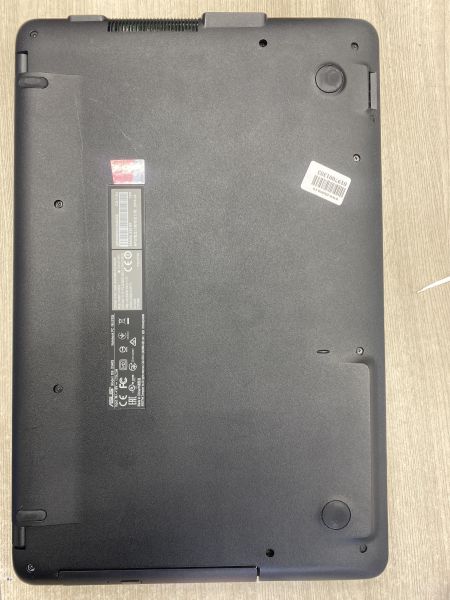Купить ASUS VivoBook X540SA-XX018T (RAM 2GB/HDD 500GB + SSD 60 GB) в Иркутск за 8050 руб.