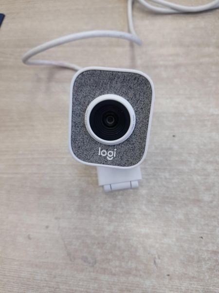 Купить Logitech StreamCam в Иркутск за 3700 руб.