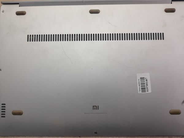 Купить Xiaomi Mi Notebook Air 13 (TM1703) в Иркутск за 11050 руб.