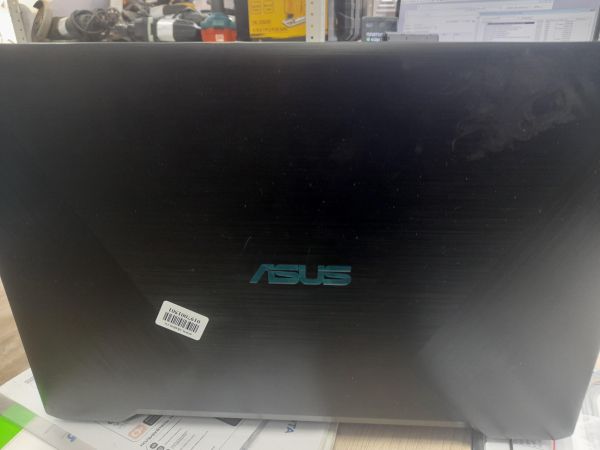 Купить ASUS M570DD-DM151T (16GB/SSD 240 GB + SSD 256 GB) в Иркутск за 24050 руб.