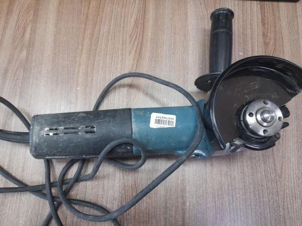 Купить Makita 9565CR в Иркутск за 4550 руб.