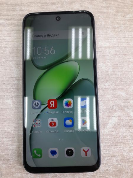 Купить TECNO Spark Go 1 4/128GB (KL4) Duos в Иркутск за 5150 руб.
