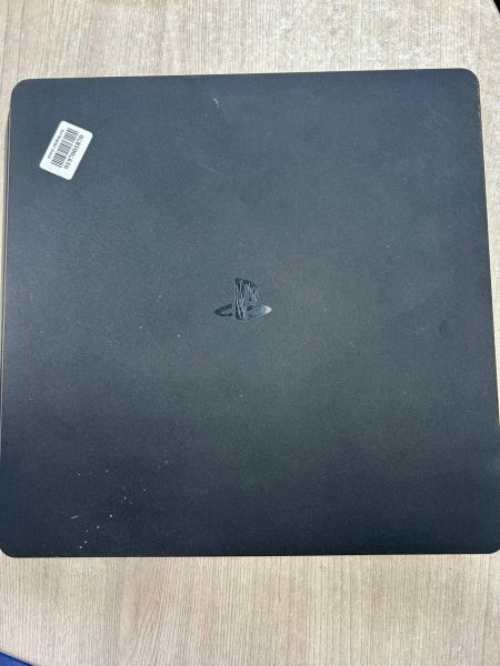 Купить Sony PlayStation 4 Slim 1TB (CUH-2108B) в Иркутск за 15000 руб.