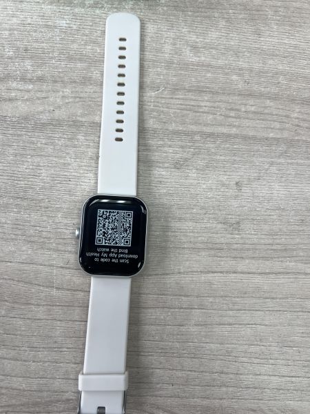 Купить Infinix Watch 1 (XW1) с СЗУ в Иркутск за 1250 руб.
