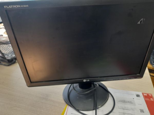 Купить LG Flatron W1934S (W1934S-BN) в Иркутск за 900 руб.