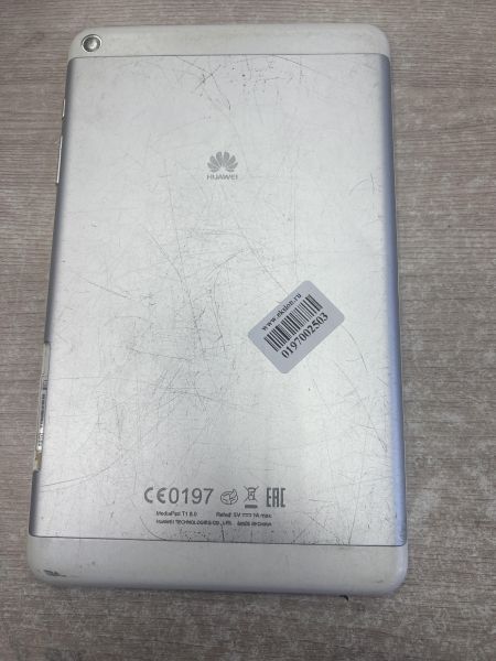 Купить Huawei MediaPad T1 8.0 8GB (S8-701u) (c SIM) в Иркутск за 650 руб.