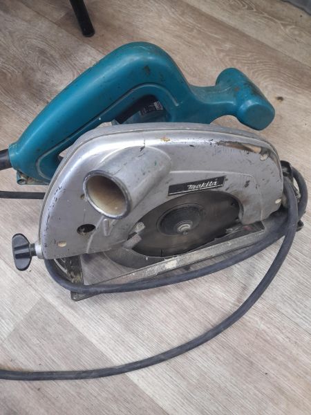 Купить Makita 5604R в Иркутск за 3900 руб.