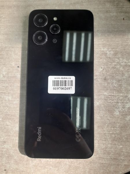 Купить Xiaomi Redmi 12 4/128GB (23053RN02Y) Duos в Иркутск за 6300 руб.