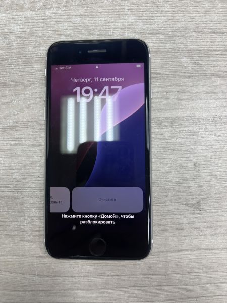Купить Apple iPhone SE 2nd gen. 2020 64GB в Иркутск за 7500 руб.