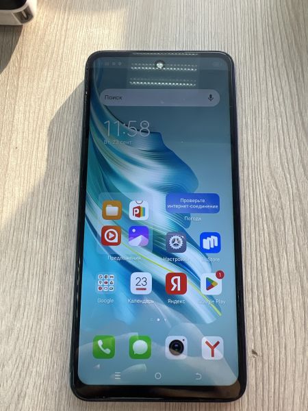 Купить TECNO Spark 20 8/256GB (KJ5n) Duos в Иркутск за 6500 руб.