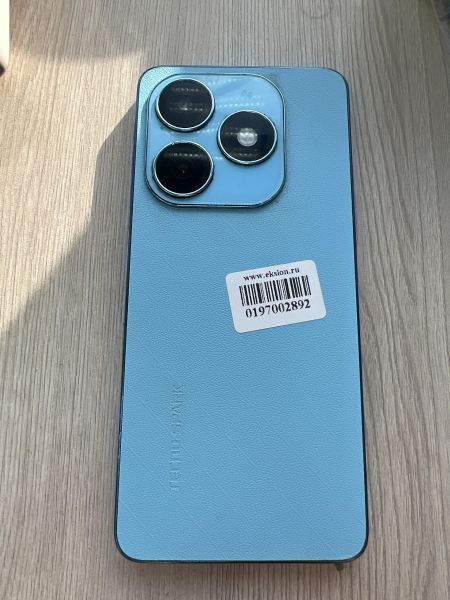 Купить TECNO Spark 20 8/256GB (KJ5n) Duos в Иркутск за 6500 руб.