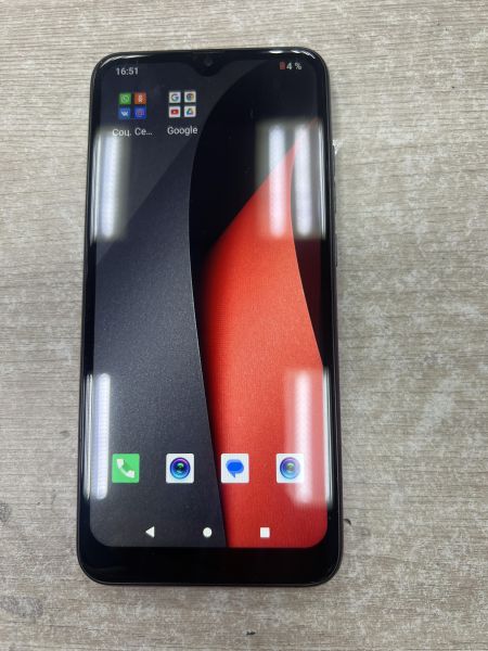 Купить BQ 6042L Magic E Duos в Иркутск за 2400 руб.