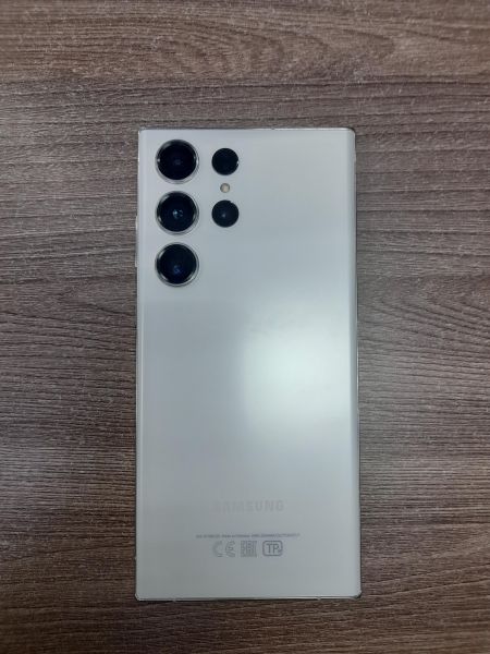 Купить Samsung Galaxy S23 Ultra 12/512GB (S918B) Duos в Иркутск за 47500 руб.