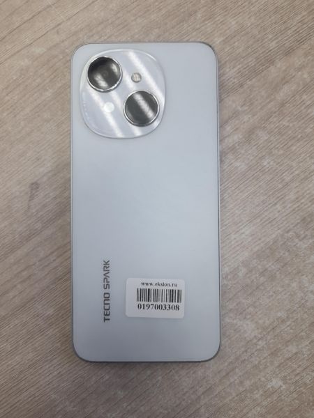 Купить TECNO Spark Go 1 3/64GB (KL4) Duos в Иркутск за 4500 руб.