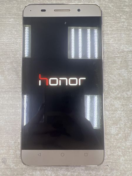 Купить Honor 4X 2/8GB (CHE2-L11) Duos в Иркутск за 1200 руб.