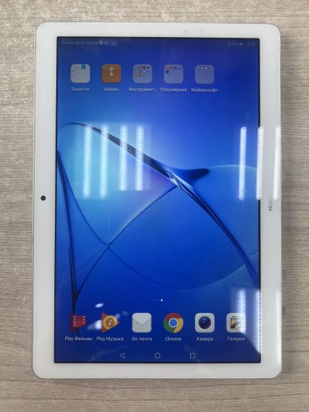 Купить Huawei MediaPad T3 10 LTE 16GB (AGS-L09)  (с SIM) в Иркутск за 1500 руб.