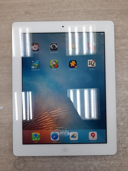 Купить Apple iPad 3 2012 32GB (A1416 MC705 MD329) (без SIM) в Иркутск за 3700 руб.