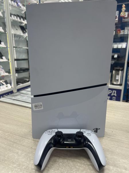 Купить Sony PlayStation 5 Slim 1TB (CFI-2000, с дисководом) в Иркутск за 37400 руб.