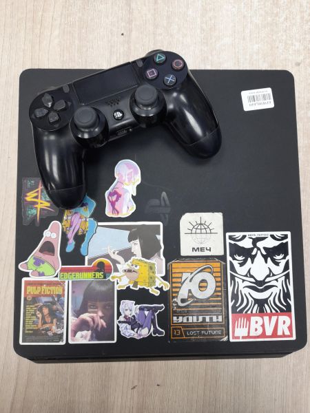 Купить Sony PlayStation 4 Slim 1TB (CUH-2208B) в Иркутск за 15800 руб.
